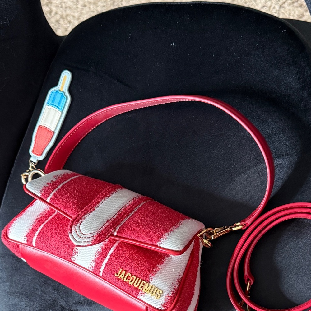 Jacquemus Crossbody Bag from the "Les Rayures" collection - Picture 7 of 12
